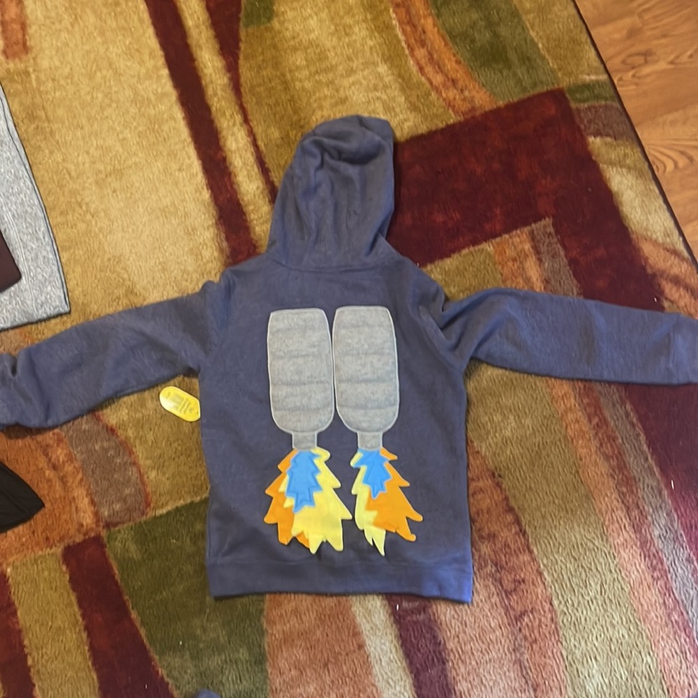 jacket - Picture 2 of 2